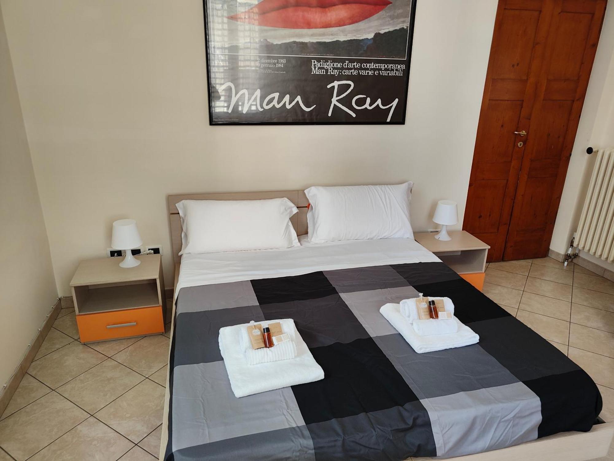 Sea Front Apartment City Centre Pescara Esterno foto